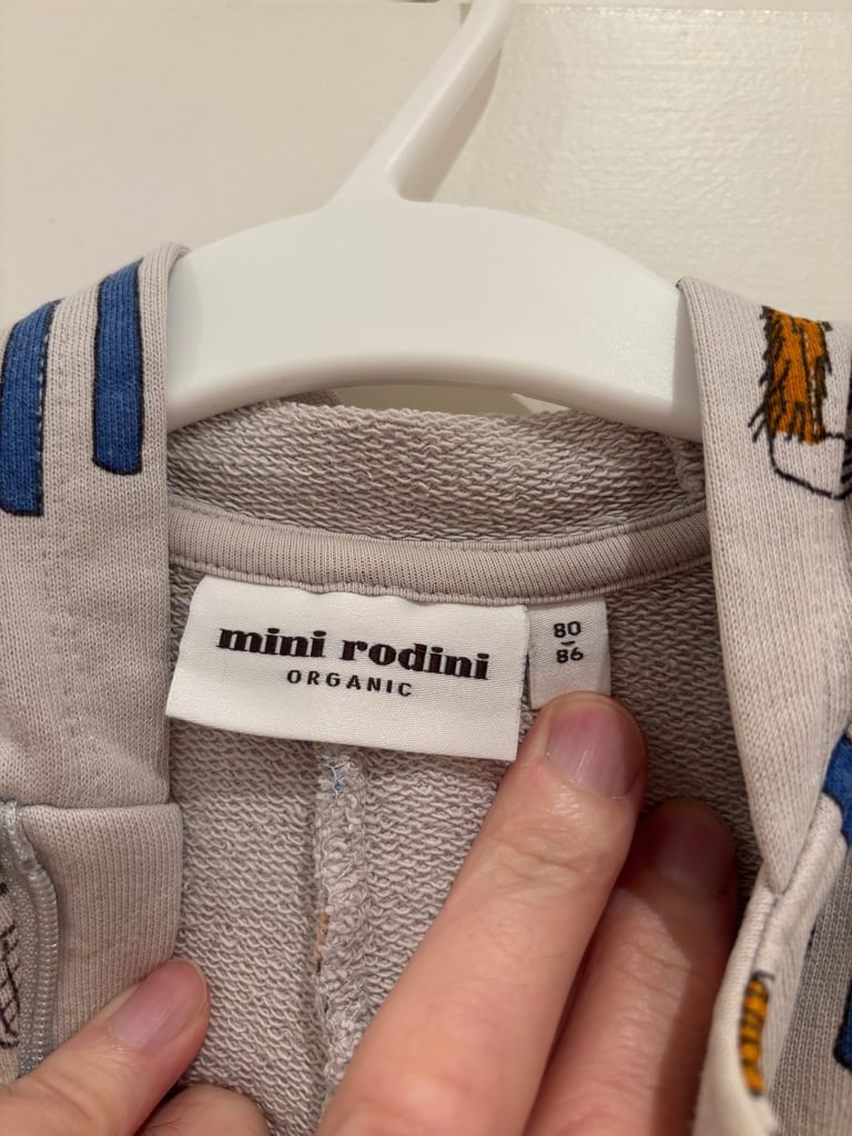 Mini Rodini cool monkey jump suit size 80/86 in good condition