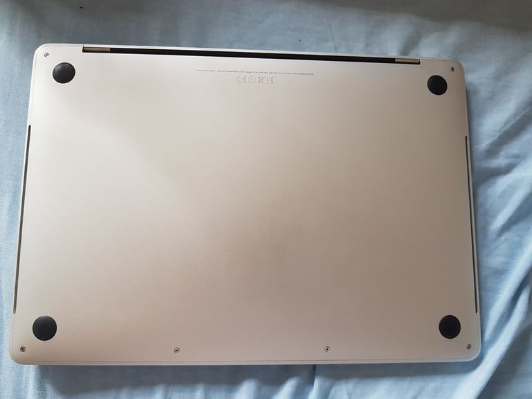 macbook pro a1706 proessor dual core intel core i5 3.1ghz 8g memory intel hd graphic