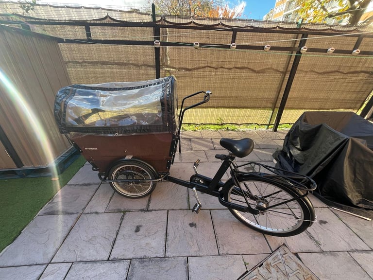 Cargo Bike with Front Passenger Box