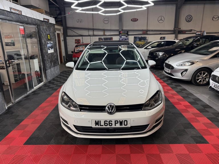 VOLKSWAGEN GOLF 1.6 TDI BlueMotion Tech GT Edition 2016