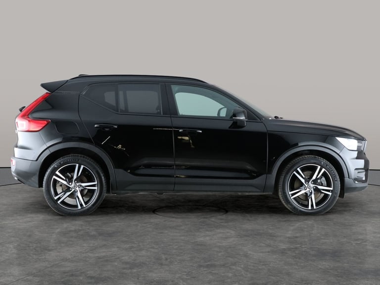 2021 Volvo XC40 1.5 T5 Recharge PHEV R DESIGN 5dr Auto ESTATE PETROL/ELECTRIC Automatic