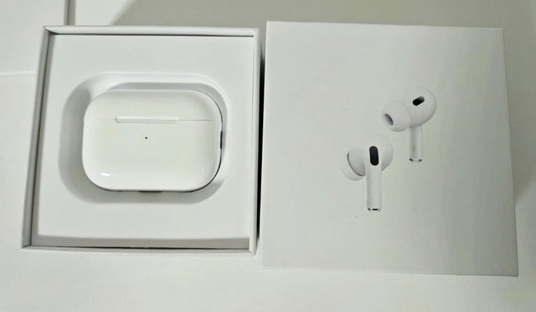 Wireless earphones