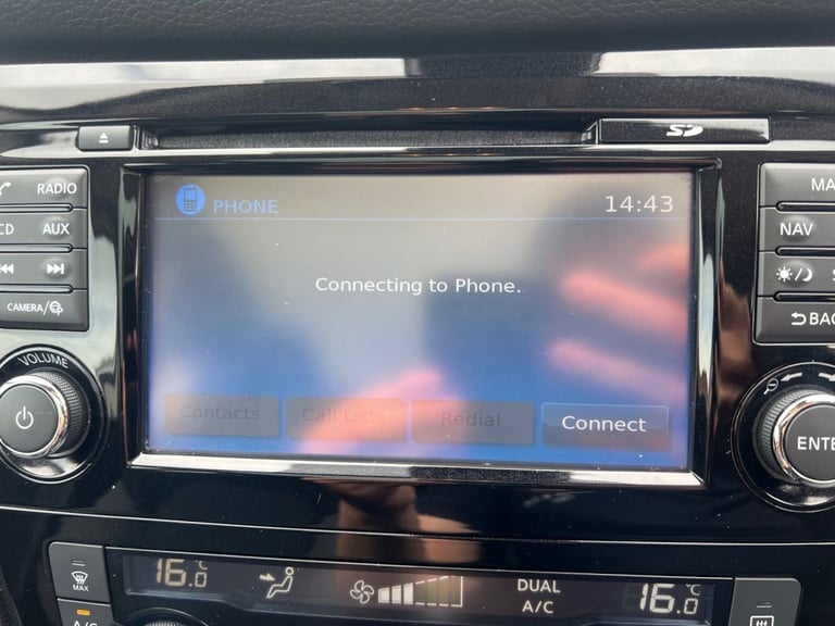 2019 Nissan Qashqai 1.3 DiG-T N-Connecta 5dr HATCHBACK PETROL Manual