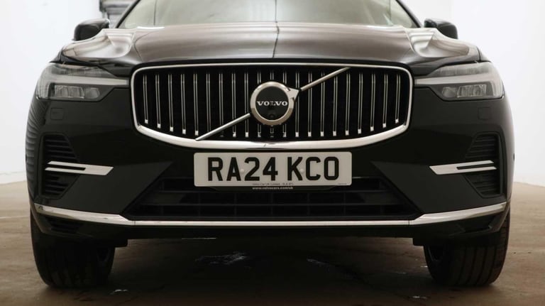 2024 Volvo XC60 2.0h T8 18.8kWh Ultra Bright Auto AWD Euro 6 (s/s) 5dr ESTATE Petrol/Electric Hyb...