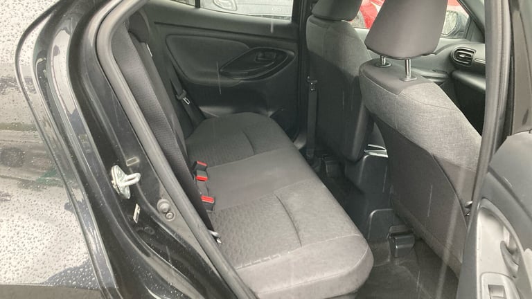 2022 Toyota Yaris Cross 1.5 Hybrid Design 5dr CVT Hybrid Estate Estate Hybrid Automatic