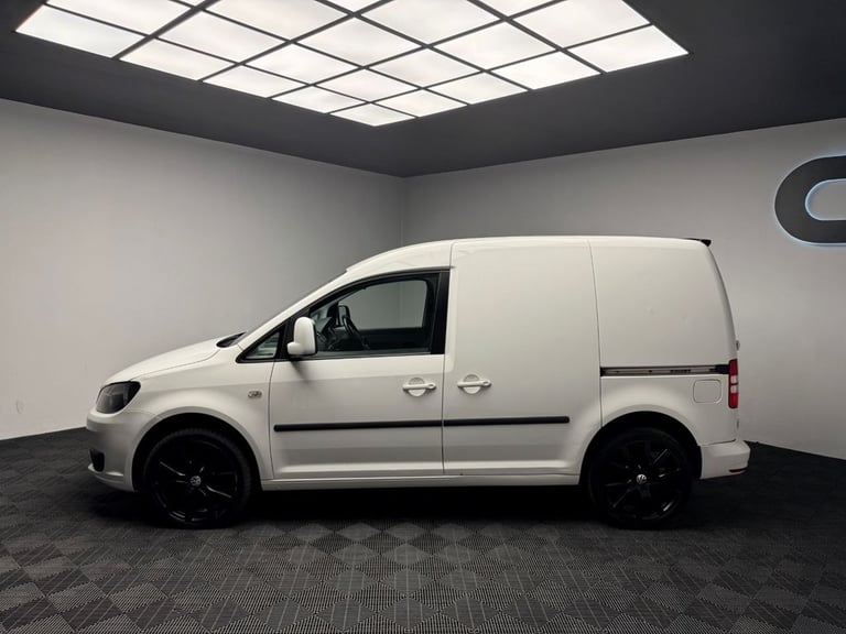 2013 Volkswagen Caddy 1.6 TDI 102PS Highline Van DSG PANEL VAN DIESEL Automatic