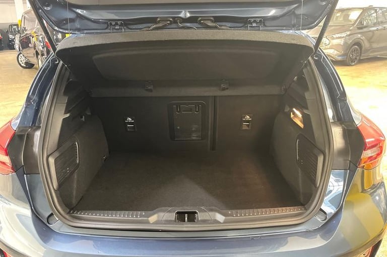 2024 Ford Focus 1.0 EcoBoost Hybrid mHEV 155 ST-Line X 5dr Auto HATCHBACK PETROL Automatic