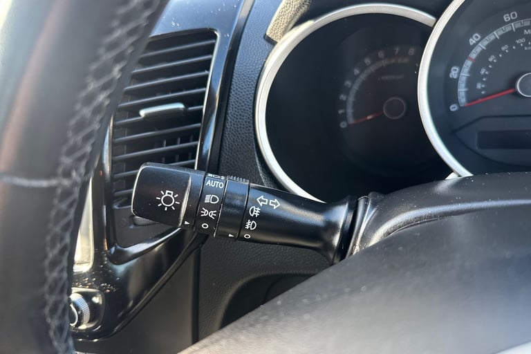 2018 Kia Venga 1.6 3 5dr Auto [6] Hatchback Petrol Automatic