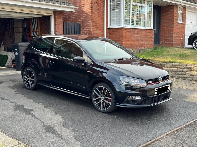 Volkswagen Polo GTI 2016 Black 2 door manual