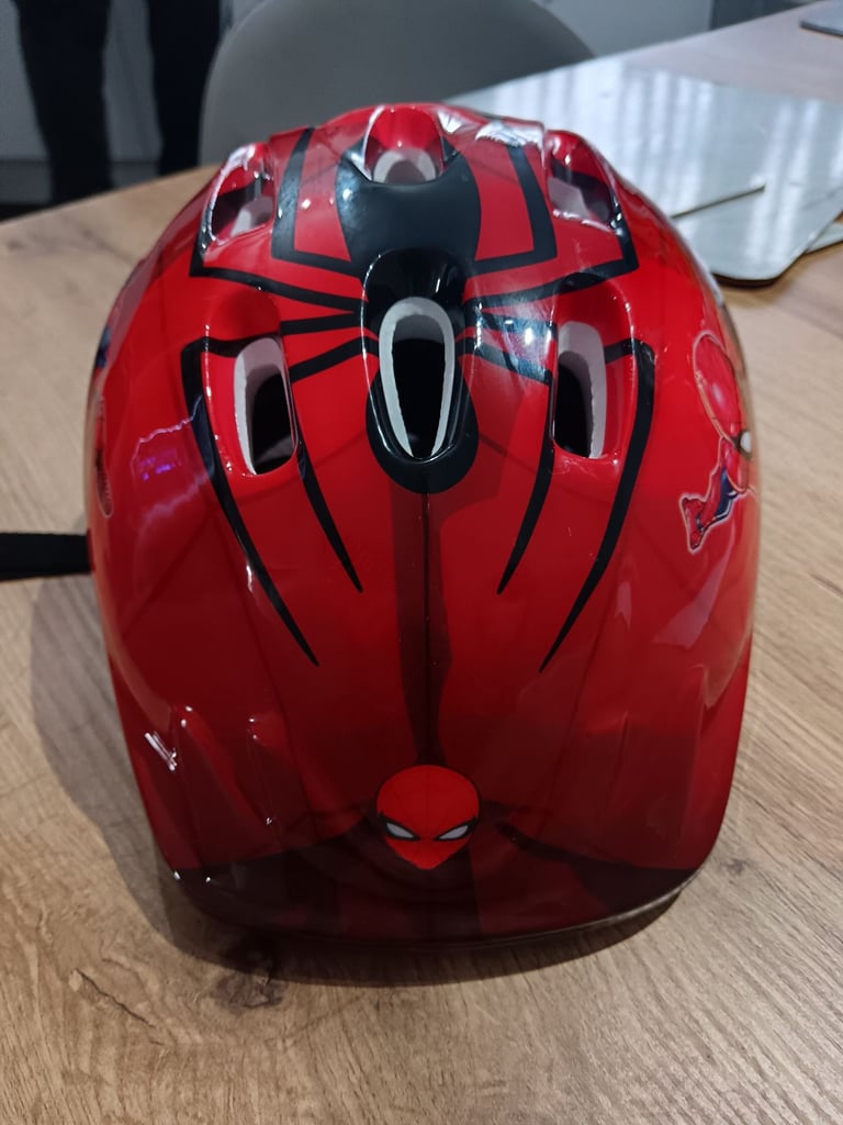 Spiderman helmet 