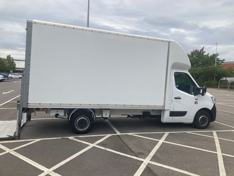 Renault MASTER, Luton L3 tail lift, 2021, Manual, 2298 (cc)