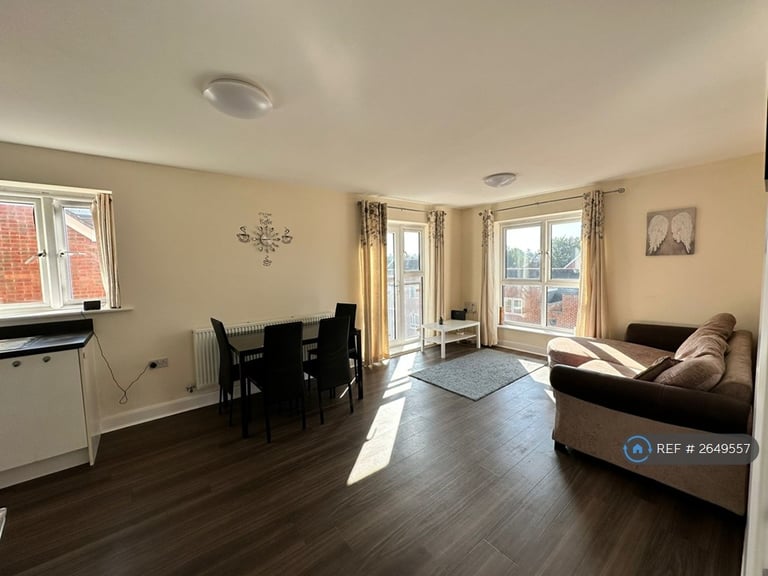 1 bedroom in Englefield House, Reading, RG30 (#2649557)
