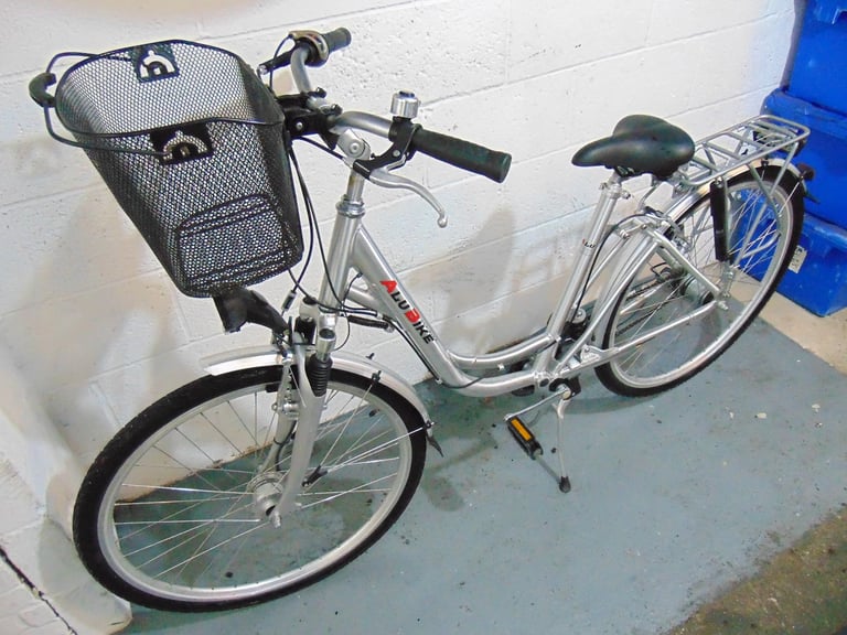 Alu Bike (20inch frame) Full Suspension Step-through/Dutch style/City Bike (free local delivery)