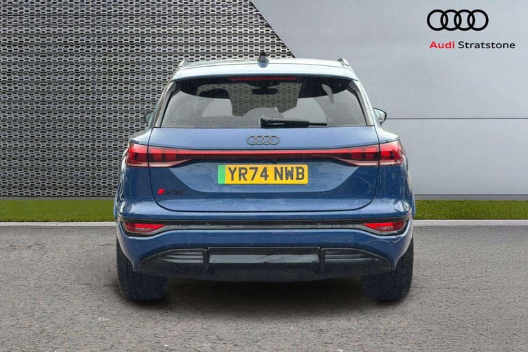 2024 Audi Q6 e-tron 360kW SQ6 Quattro 100kWh Edition 1 5dr Auto Estate Electric Automatic