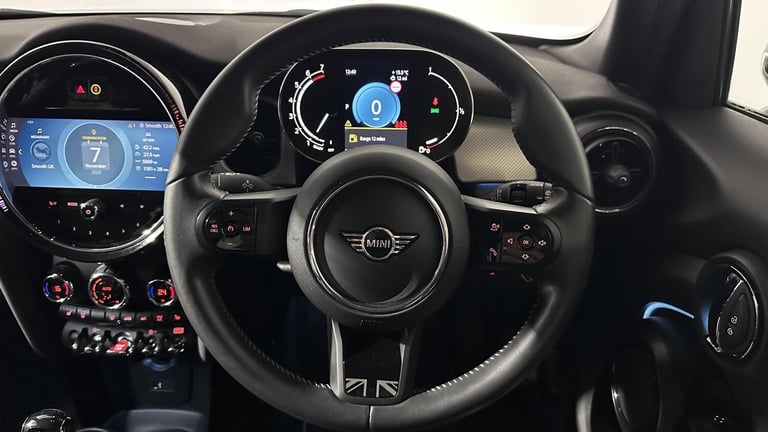 2023 MINI Hatch 1.5 Cooper Exclusive 5dr Auto [Comfort/Nav Pack] HATCHBACK PETROL Automatic