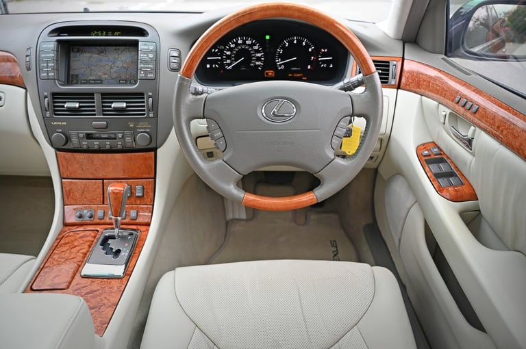 LEXUS LS430 4.3 VVT-i V8 PETROL AUTO 5DR SALOON 2006 [06] GREY