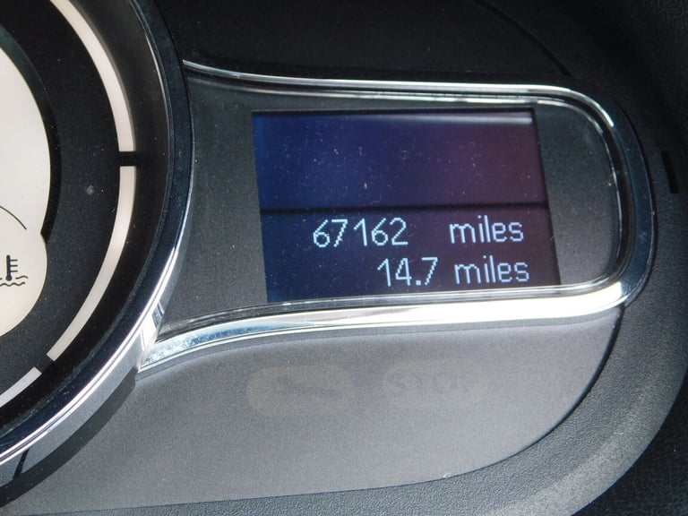 2013 Renault Megane KNIGHT EDITION ENERGY DCI S/S Coupe Diesel Manual