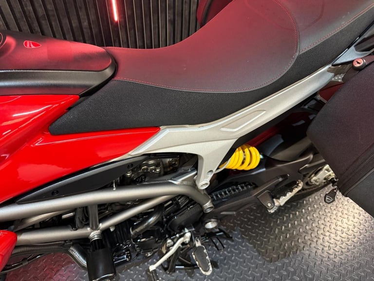 2015 Ducati Hyperstrada 821 821 Euro 3