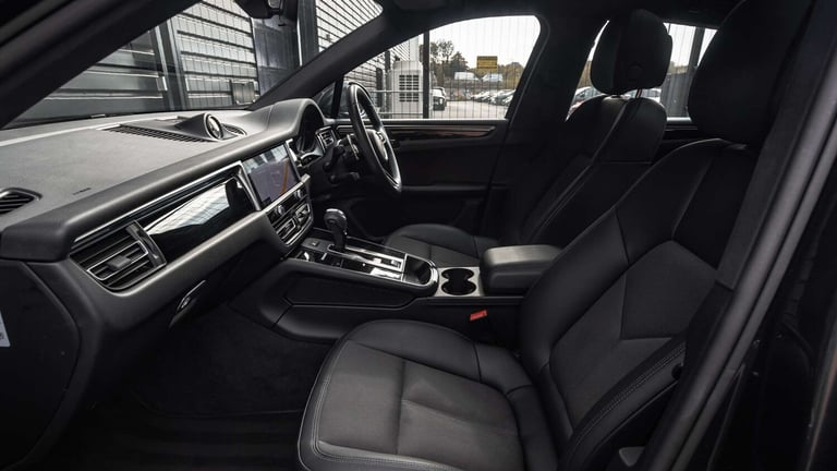  Porsche Macan S S-A SUV Petrol Automatic