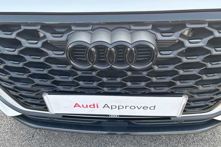 2025 Audi Q3 35 TFSI Black Edition 5dr S Tronic [20 Alloy] SUV Petrol Automatic