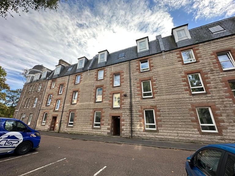 1 bedroom flat in Perth, Perth And Kinross, PH2 8AL