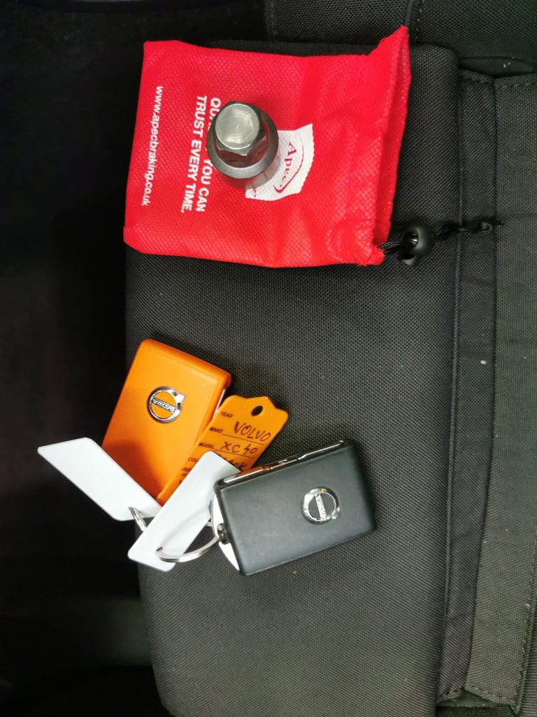 2022 Volvo XC40 170kW Recharge Core 69kWh 5dr Auto ESTATE ELECTRIC Automatic