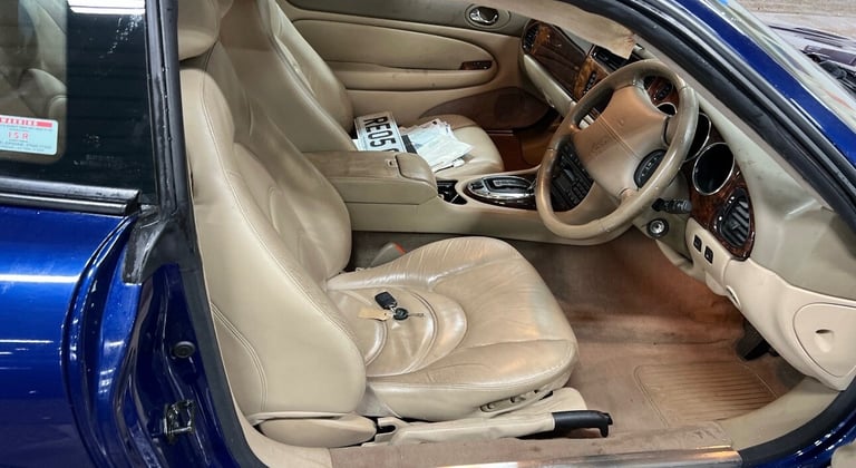 2005 JAGUAR XK8 4.2 V8 AUTO COUPE, WOW 1 OWNER FROM NEW, FULL SERVICE HISTORY !!