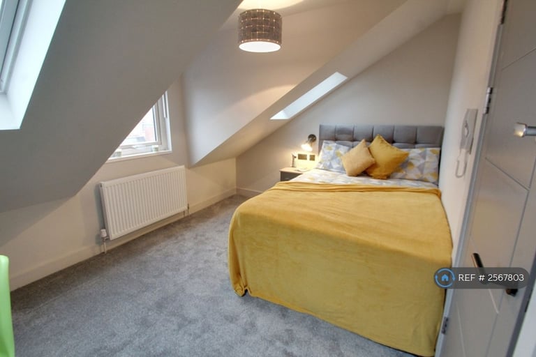 1 bedroom in Evesham Road, Leicester, LE3 (#2567803)