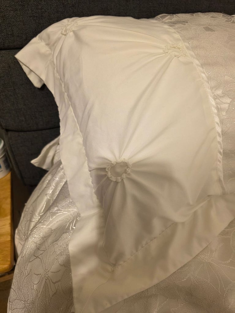 Cream sparkly  duvet set . £30.00 Ono