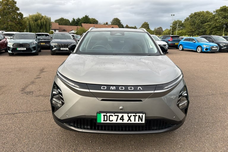  Omoda Omoda E5 61.05kwh Comfort Suv 5dr Electric Auto 204 Ps Electric