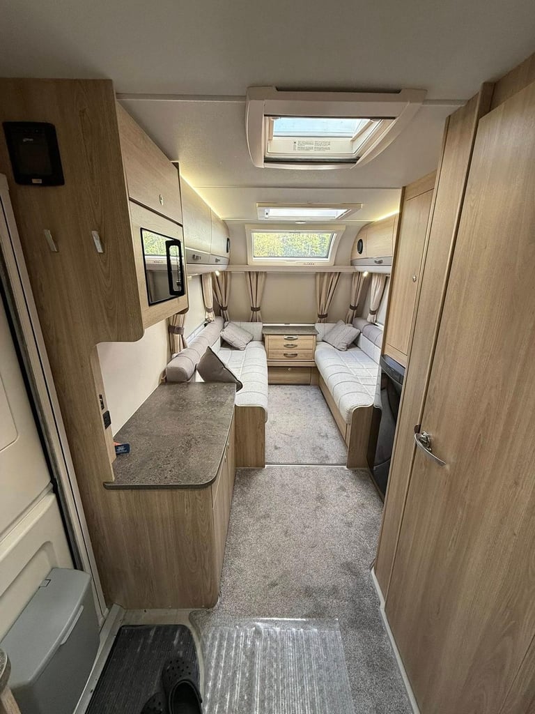 2019 ELDDIS AVANTE 462 - 2 BERTH CARAVAN 