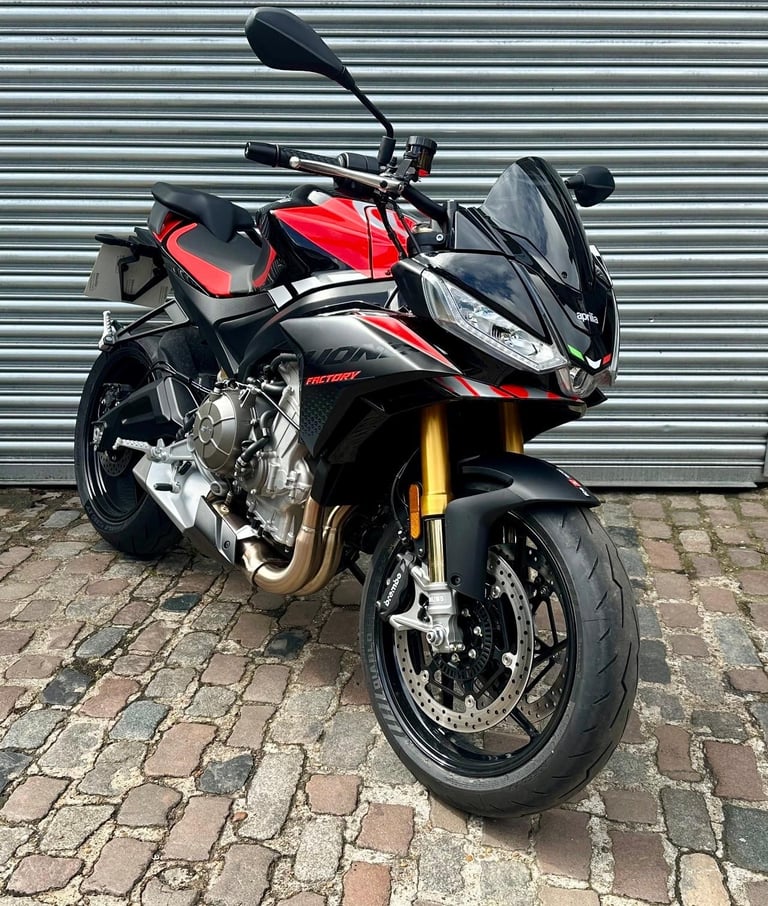 Aprilia Tuono 660 Factory E5+ — Black