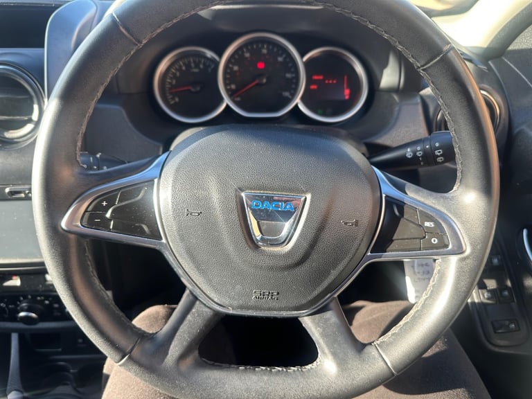 2017 Dacia Duster 1.2 TCe Prestige Euro 6 (s/s) 5dr HATCHBACK Petrol Manual
