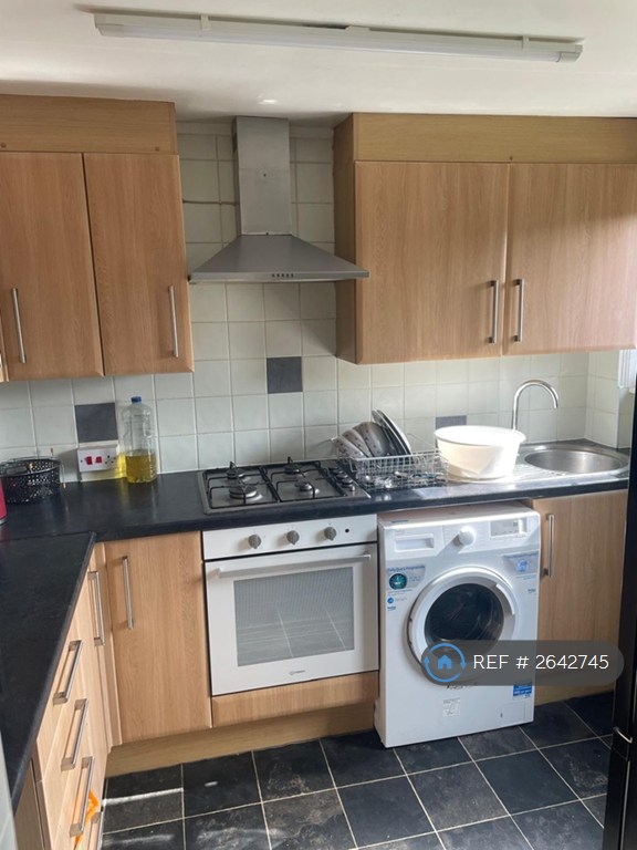 2 bedroom house in Kirkhill Terrace, Tillicoultry, FK13 (2 bed) (#2642745)
