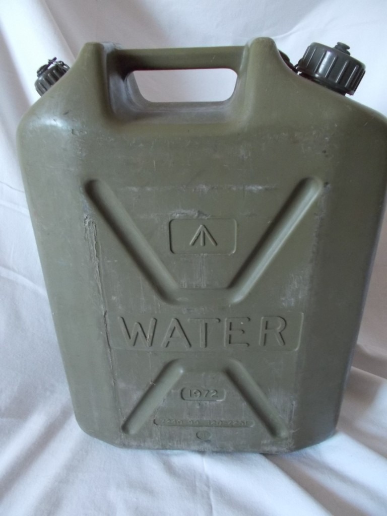 British Army Indestructible camper camping Water container 20 litre