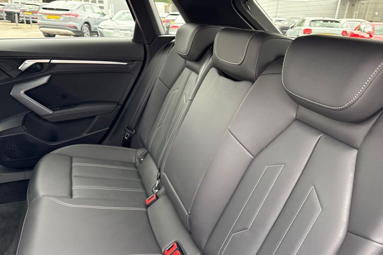 2025 Audi A3 S line 35 TFSI  150 PS 6-speed Hatchback PETROL Manual