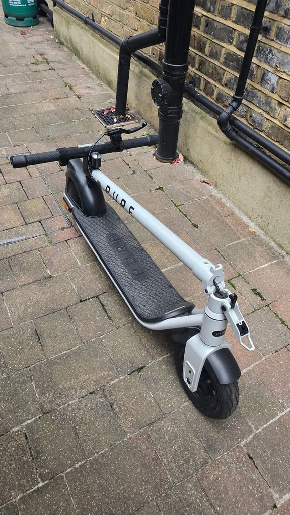 AIR 3 PRO WHITE E SCOOTER