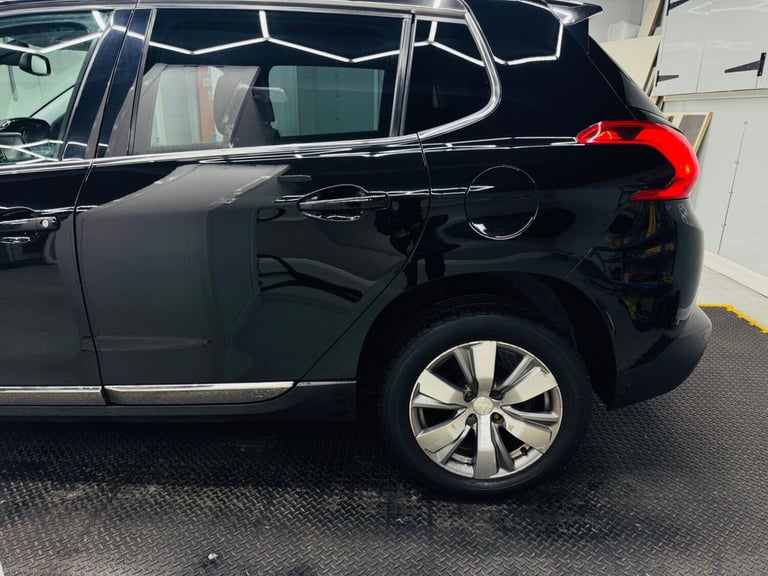 2015 Peugeot 2008 1.6 e-HDi Allure EGC Euro 5 (s/s) 5dr HATCHBACK Diesel Automatic