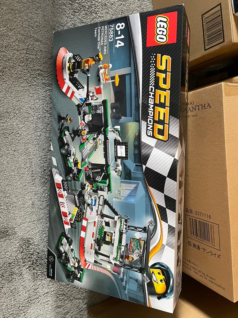 Lego 75883 MERCEDES AMG PETRONAS Formula One™ Team | in Dudley, West ...