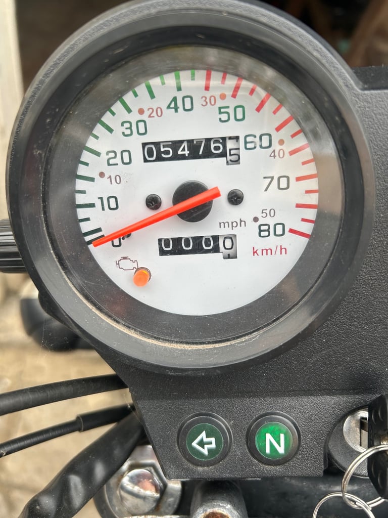 Lexmoto, HUNTER, 2019, 49 (cc)