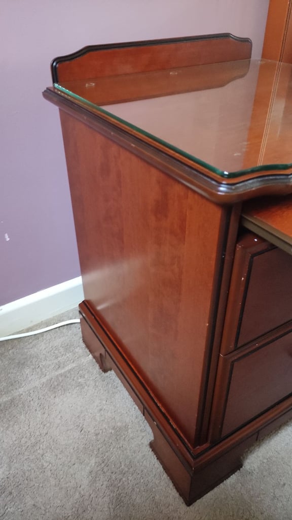 J.E.Coyle bedroom furniture set (bedside table*2, chest of drawers and headboard)