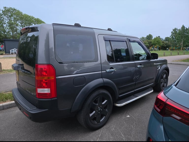image for Land Rover Discovery 2.7 HSE