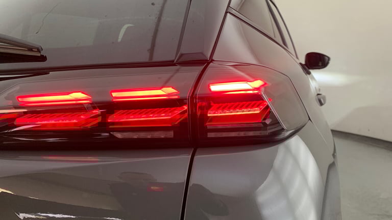 2024 Peugeot 2008 1.2 PureTech Allure SUV 5dr Petrol EAT Euro 6 (s/s) (130 ps) SUV Petrol Automatic