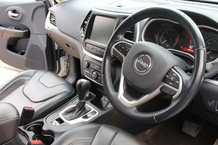 2014 Jeep Cherokee 2.0 CRD Limited Auto 4WD Euro 5 (s/s) 5dr ESTATE Diesel Automatic