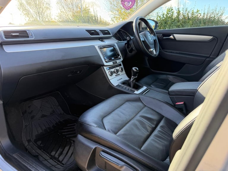 2013 Volkswagen Passat 2.0 TDI Bluemotion Tech 4MOTION 5dr ESTATE Diesel Manual