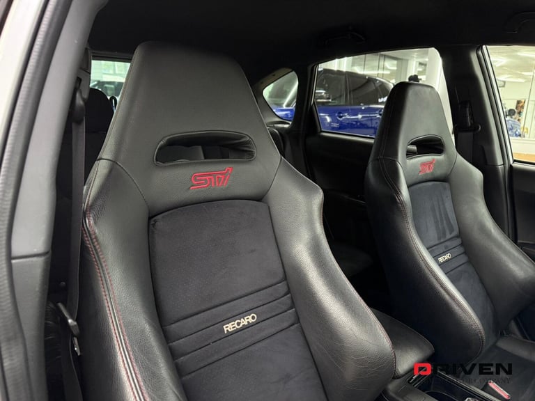 SUBARU WRX STi 2.5 TYPE UK 4DR HATCHBACK + FREE DELIVERY TO YOUR DOOR !