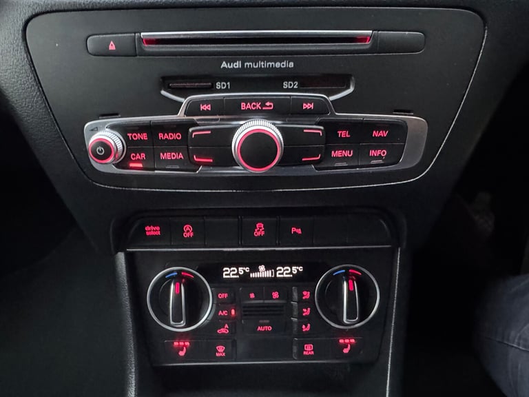 2015 Audi Q3 2.0 TFSI S line Plus SUV 5dr Petrol S Tronic quattro Euro 6 (s/s)