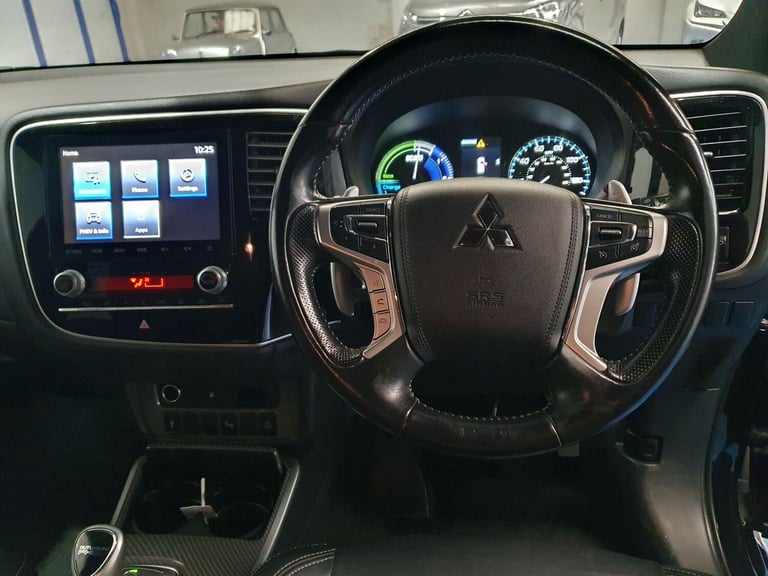 2019 Mitsubishi Outlander 2.4 PHEV Dynamic 5dr Auto ESTATE PETROL/ELECTRIC Automatic