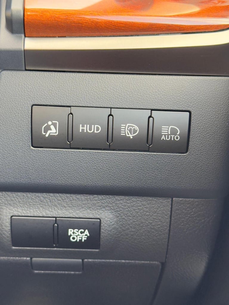 2024 Lexus LX LX570 5.7 V8 Automatic 4X4 8 seats 5dr Petrol Automatic