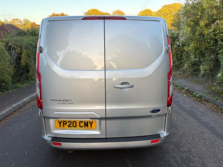 2020 Ford Transit Custom 2.0 320 EcoBlue Limited Crew Van L1 H1 Euro 6 (s/s) 5dr PANEL VAN Diesel...